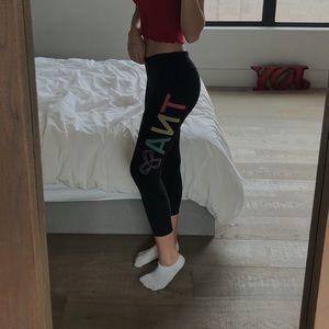 TNA Leggings❤️
